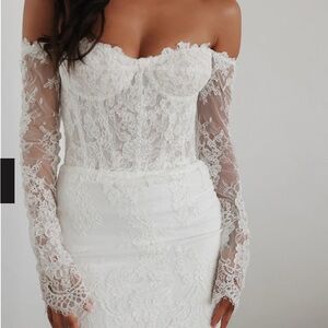 UNTAMED PETALS BY AMANDA JUDGE Strapless White Lace Bridal Dress